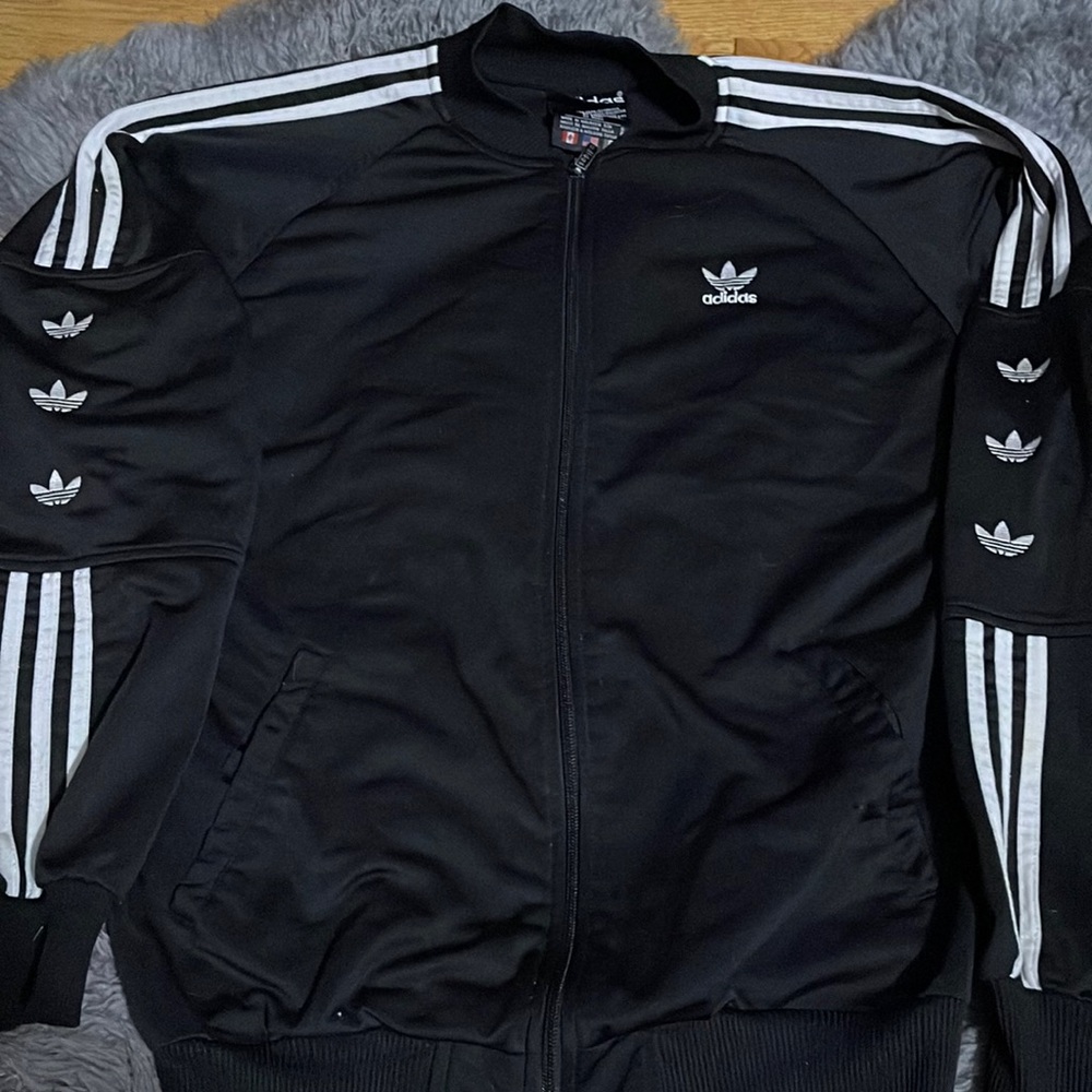 Black Adidas jacket zip front slit pockets